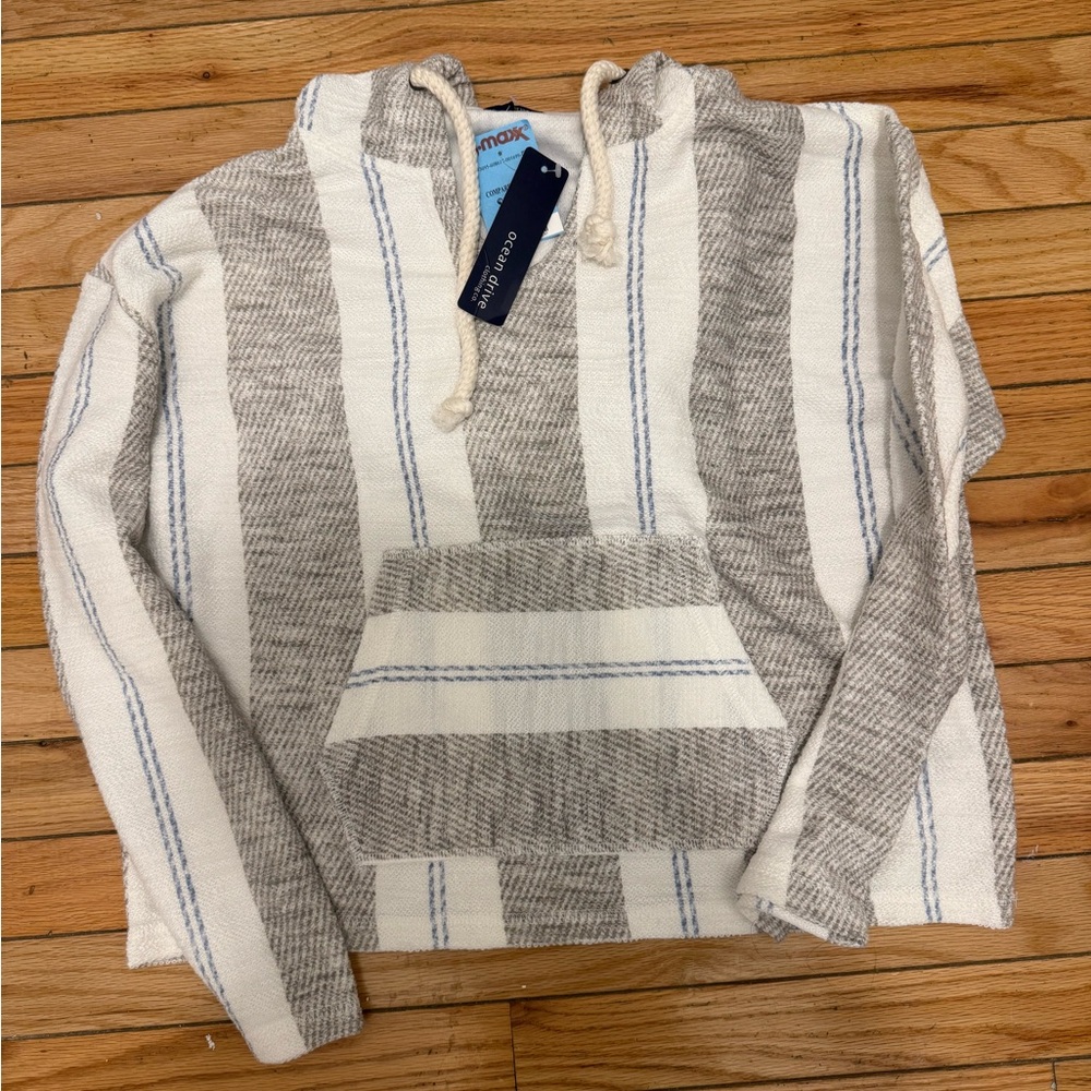 Women’s nautical sweatshirt